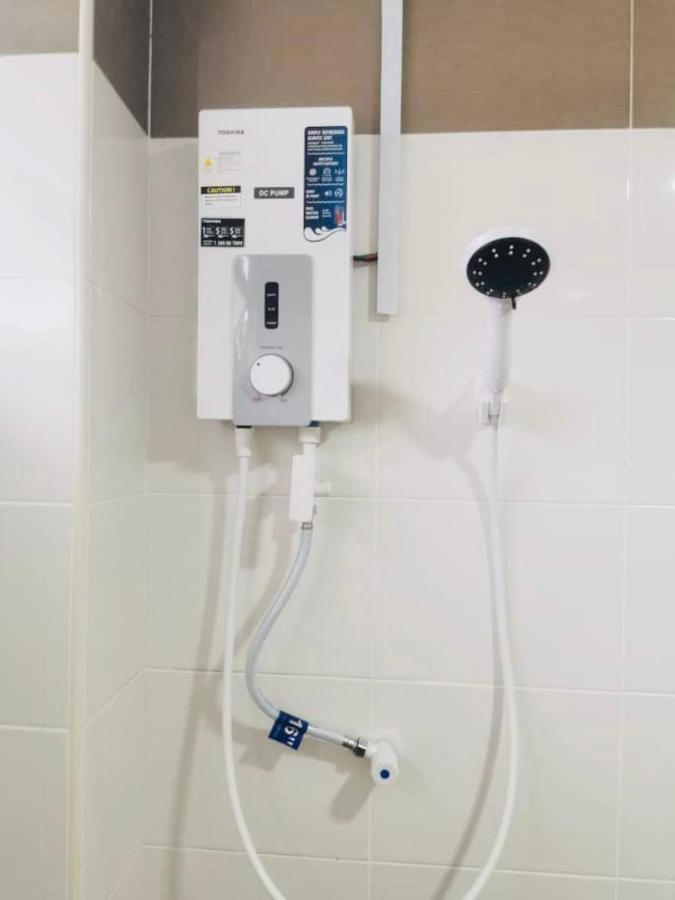 Oyo Homes 90524 D'J Pegaso Serom Homestay Muar Eksteriør billede